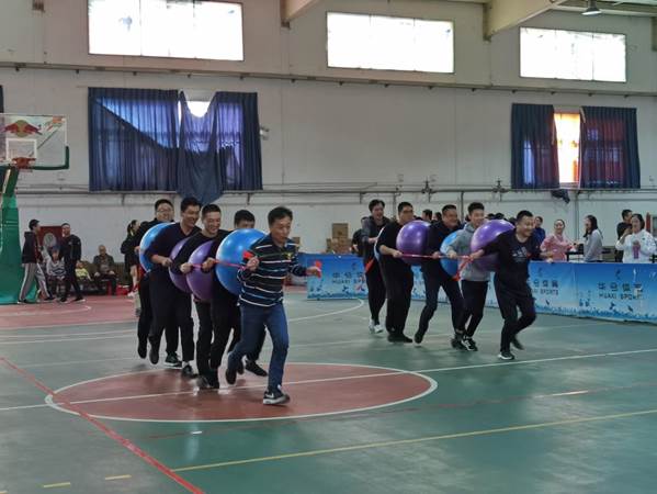 https://hqc.qust.edu.cn/__local/C/A8/69/6206BD930114A55C39B56ECB486_6E8E1158_16F64.jpg