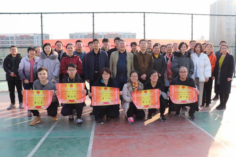 http://gmxq.qust.edu.cn/__local/1/1D/39/3F5C28CBC1A9405B6A6AD287033_6A79FC7F_18F57.png
