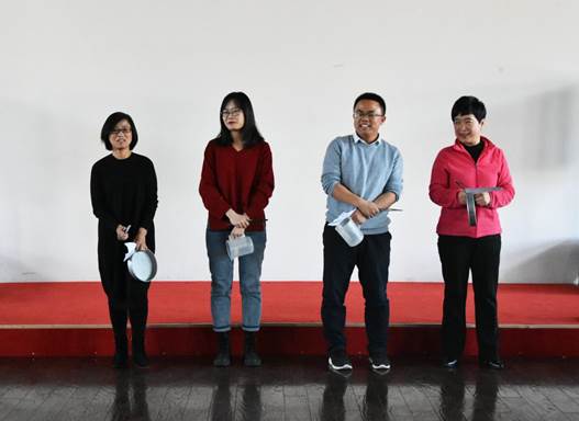 https://hg.qust.edu.cn/__local/2/1E/C4/135CE2EDB2AD4AE47A749B5FB7E_2714123D_F591.jpg